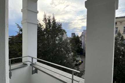 Wohnung zum Mieten in Berlin 884 € 58.93 m²
