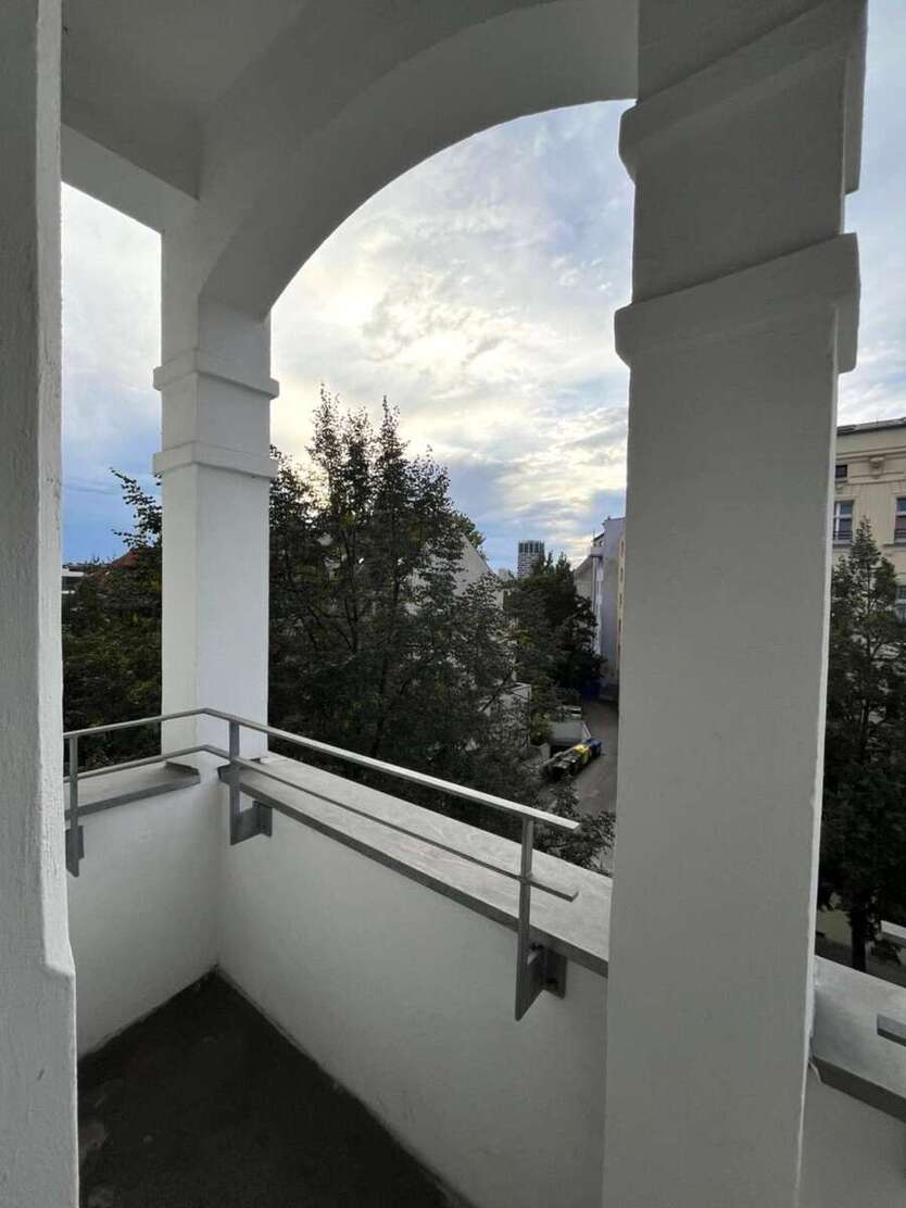 Wohnung zum Mieten in Berlin 884 € 58.93 m²