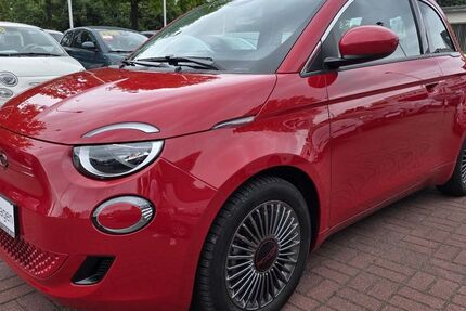 Fiat 500 30.000 km 23.499 &euro; Berlin 13599