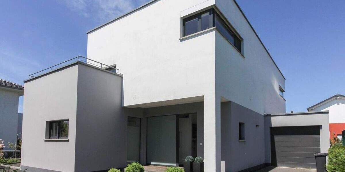 Repräsentatives Einfamilienhaus in exklusiver Lage von Potsdam-Bornstedt 5 zimmer