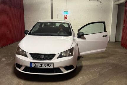 Seat Ibiza 107.000 km 2.200 &euro; Berlin 13597