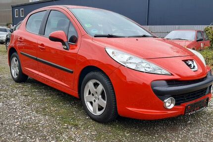 Peugeot 207 89.000 km 2.999 € Berlin 13088