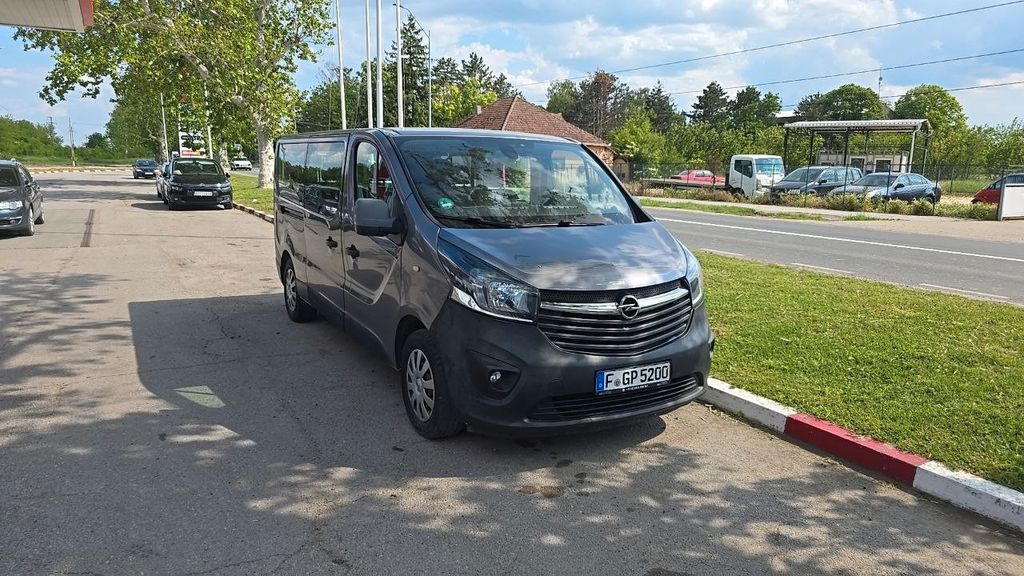 Opel Vivaro 320.000 km 11.500 &euro; Berlin 10249
