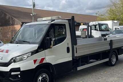 IVECO Daily 218.000 km 23.800 € Berlin 12681