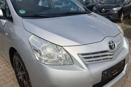 Toyota Verso 169.100 km 7.950 &euro; Berlin 12277