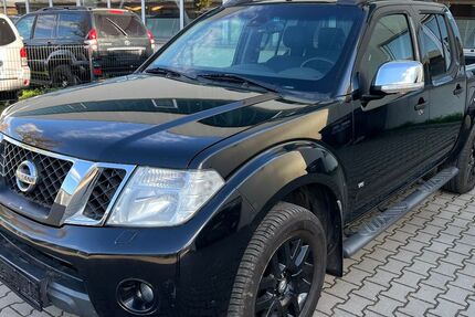 Nissan Navara 154.000 km 14.999 &euro; berlin 10787
