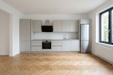 Exklusive Altbauwohnung mit Fischgrätparkett in Charlottenburg - Wohnung Berlin Charlottenburg-Wilmersdorf | Angebot:27358080