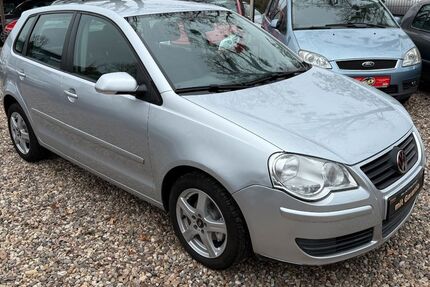 VW Polo 156.938 km 2.999 € Potsdam 14480