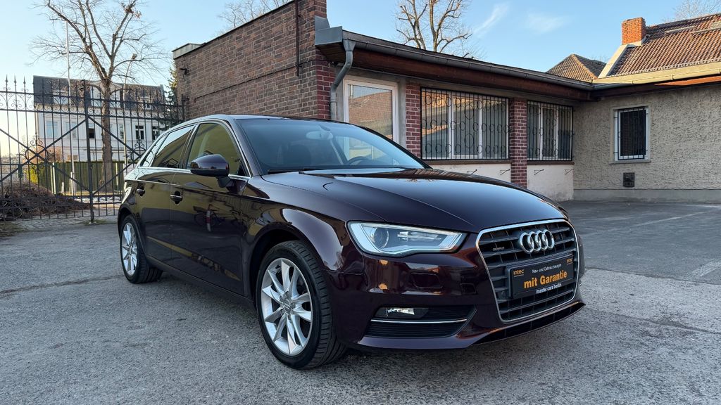 Audi A3 102.885 km 15.600 &euro; Berlin 13127