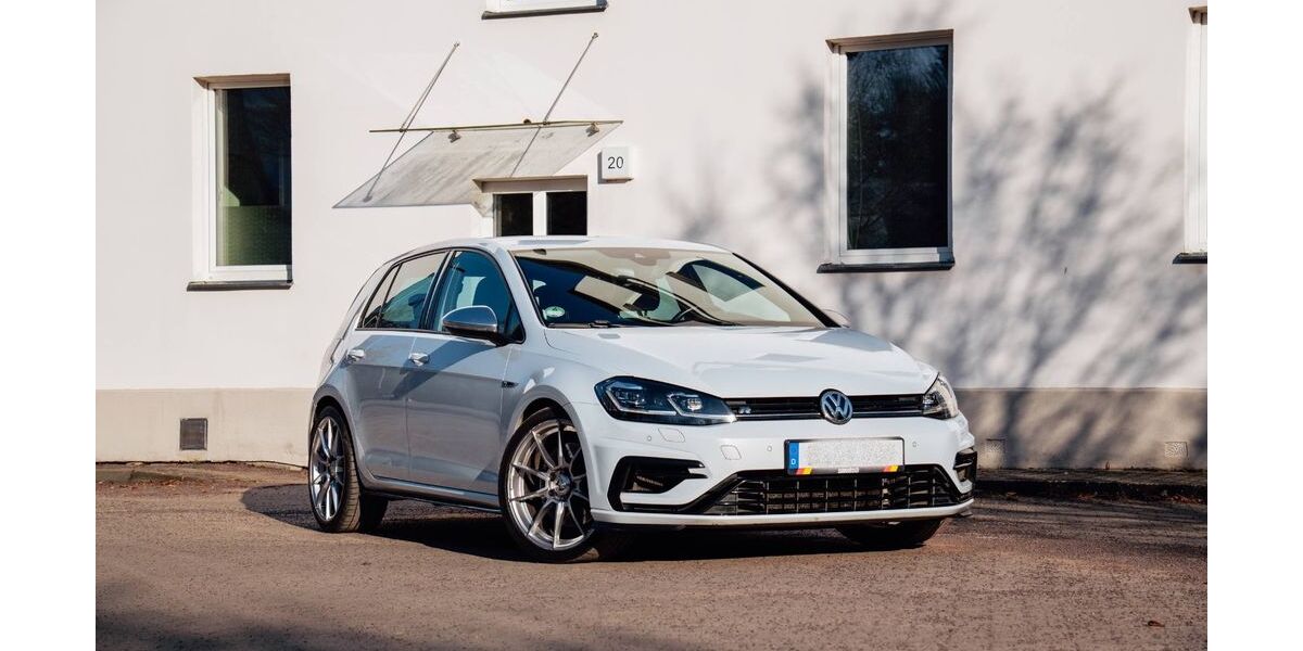 VW Golf 122.000 km 22.999 &euro; Potsdam 14467