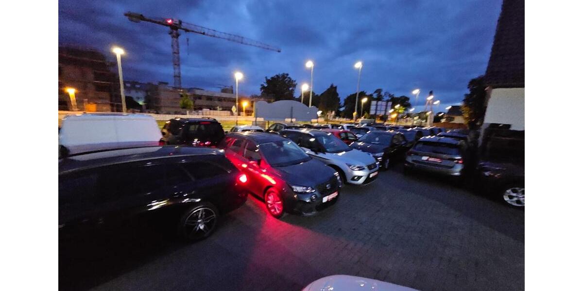 Gewerbefläche mit Büro zimmer