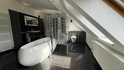 LICHTDURCHFLUTET, SOFORT BEZUGSFREI MIT TERRASSE - Wohnung Berlin-Tiergarten Tiergarten | Angebot:27231550
