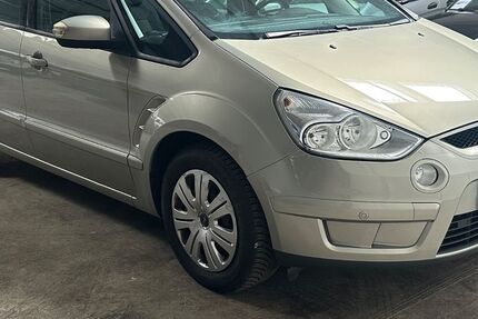 Ford S-Max 198.000 km 4.450 &euro; Berlin 13409
