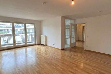 Wohnung Berlin Mitte - 3 Zimmer, 114 m&sup2;, 2.019&euro; | Angebot:27131326