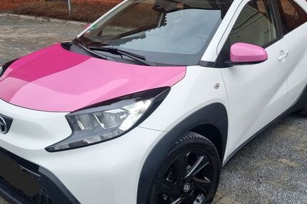 Toyota Aygo (X) 33.076 km 12.900 &euro; Berlin 12489