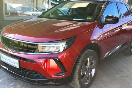 Opel Grandland (X) 26.985 km 21.999 &euro; Berlin 10829