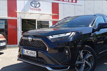 Toyota RAV 4 5.500 km 53.990 &euro; Berlin 13403