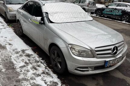 Mercedes-Benz C 250 152.000 km 8.500 &euro; Berlin 12057