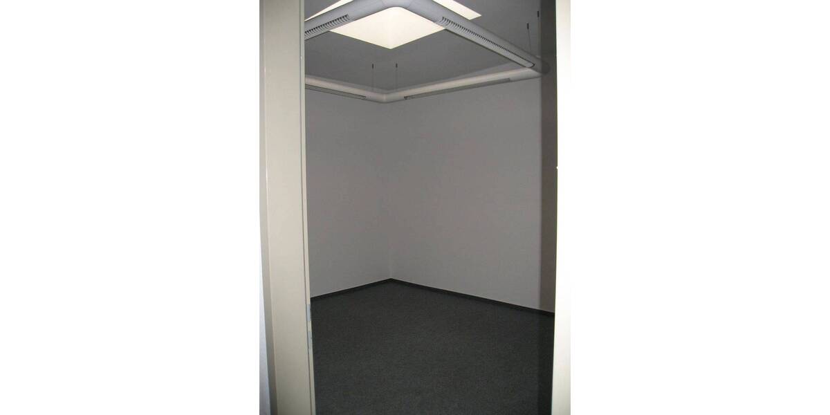 Gewerbeobjekt Berlin Prenzlauer Berg - 7 Zimmer, 194 m&sup2;, 3.492&euro; | Angebot:25663750