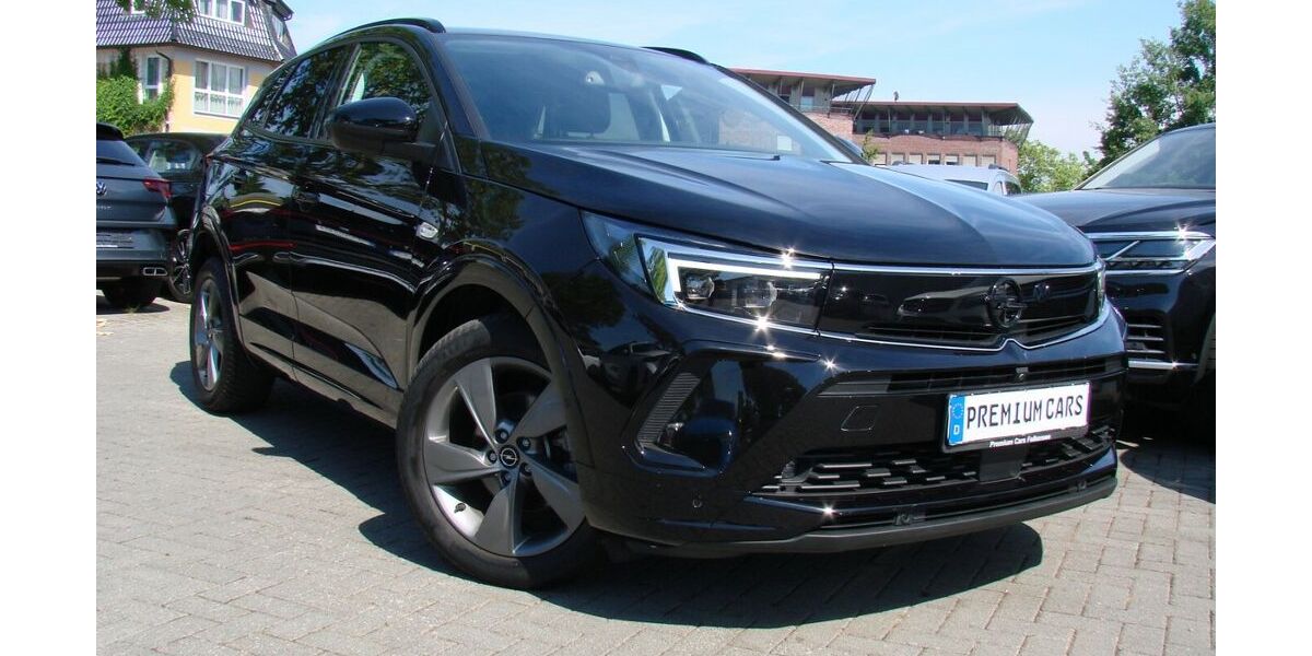 Opel Grandland (X) 21.321 km 24.480 &euro; Falkensee 14612