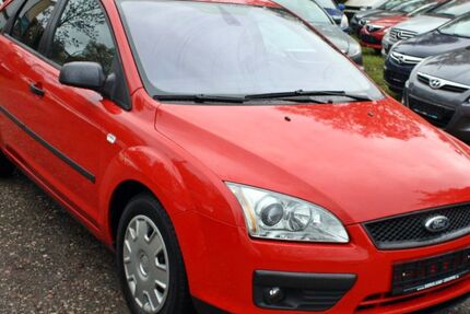 Ford Focus 176.300 km 1.999 € Berlin 13057