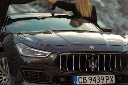 Maserati Ghibli 121.000 km 29.900 &euro; Berlin 10115