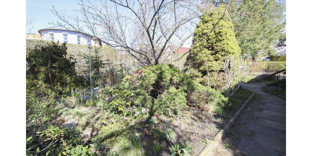 Familienfreundliches, bezugsfreies Einfamilienhaus mit großem Garten und beheiztem Wintergarten 4 zimmer