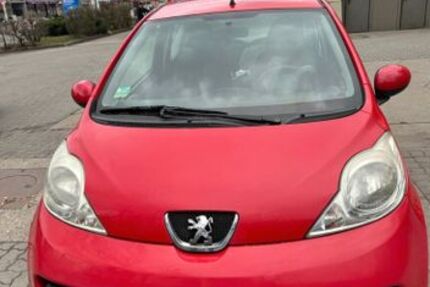 Peugeot 107 160.500 km 1.950 &euro; Berlin 13409
