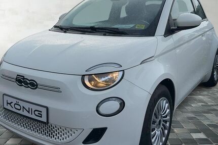 Fiat 500e 6.962 km 24.600 € Teltow 14513