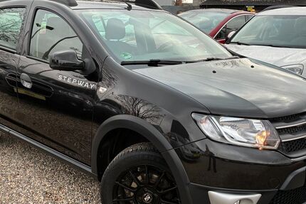 Dacia Sandero 102.483 km 6.990 € Berlin 13089