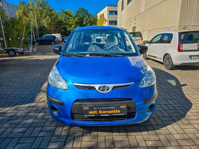 i10