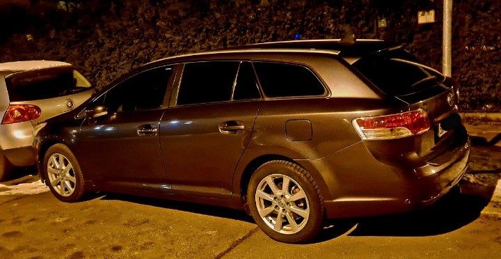 Avensis