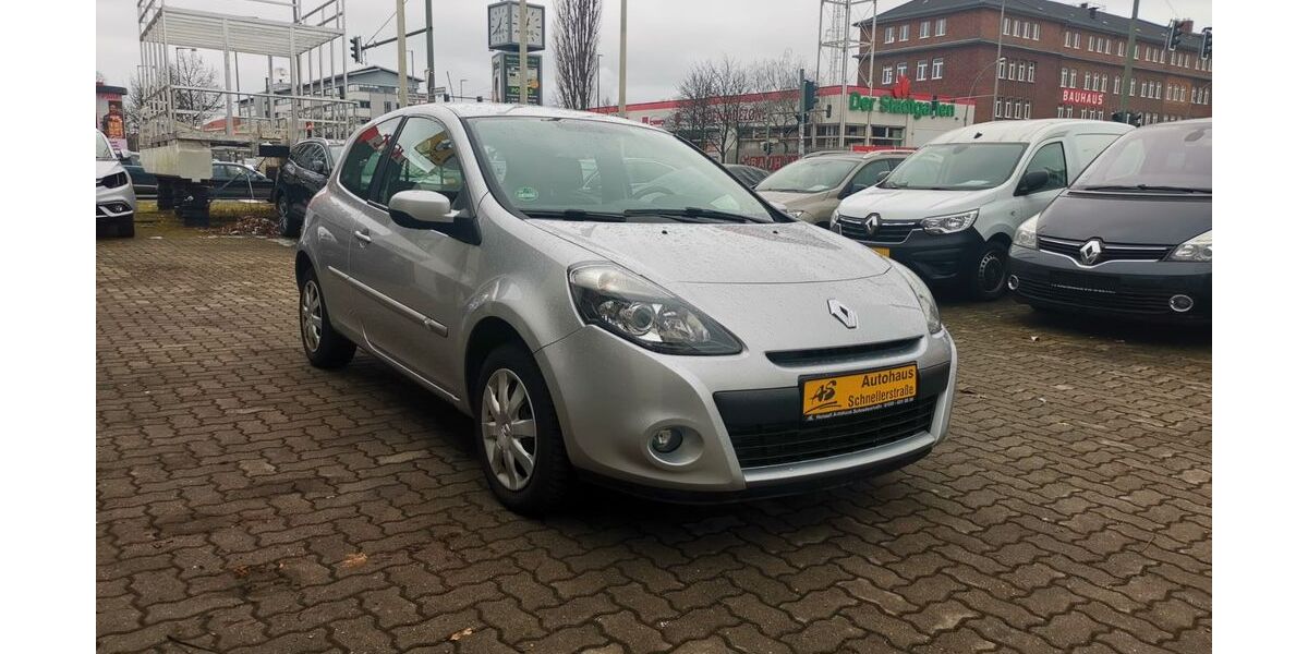 Renault Clio 130.605 km 2.980 &euro; Berlin 12435