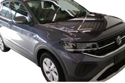 VW T-Cross 4.045 km 24.888 € Berlin 10709