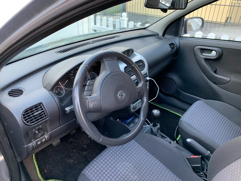 Opel Corsa C 129.000 km 2.490 € Ludwigsfelde 14974