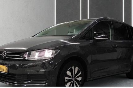 VW Touran 11.535 km 30.190 &euro; Berlin 13581