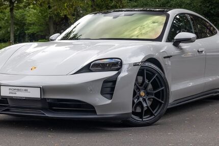 Porsche Taycan 33.002 km 88.930 &euro; Berlin 10587