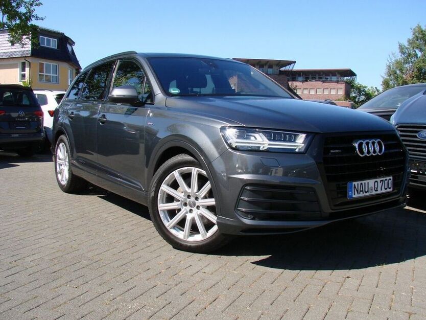 Q7