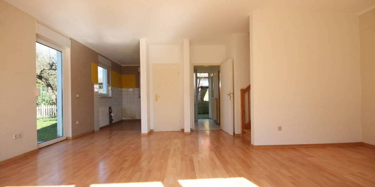 Doppelhaushälfte Brieselang - 4 Zimmer, 96 m&sup2;, 399.000&euro; | Angebot:25747407