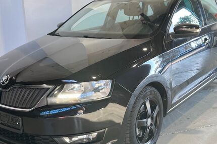 Skoda Rapid 81.070 km 12.900 &euro; Potsdam-Drewitz b.Berlin 14478