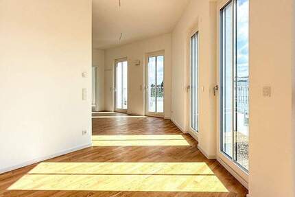 Geräumige Dachgeschosswohnung nah Schloß Charlottenburg - 2 Zimmer am Mierendorffplatz 2 zimmer