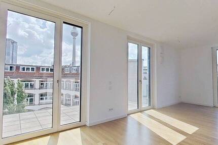 Wohnung Berlin Mitte - 3 Zimmer, 100 m&sup2;, 3.425&euro; | Angebot:26841632
