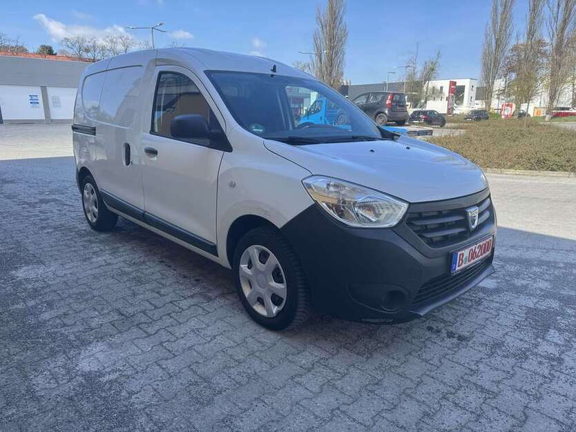 Dokker