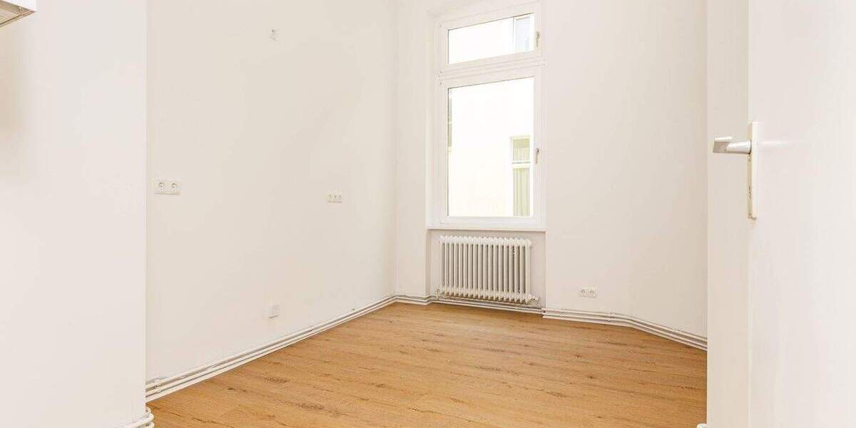 Etagenwohnung Berlin Kreuzberg - 7 Zimmer, 180 m&sup2;, 890.000&euro; | Angebot:25750251