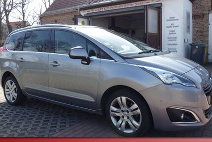 Peugeot 5008 118.223 km 12.980 € Potsdam-Drewitz 14480
