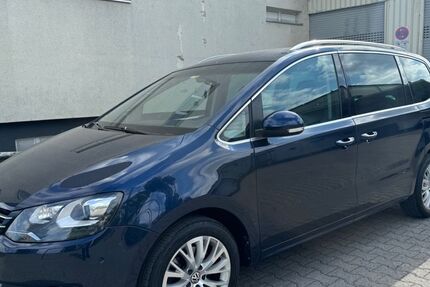 VW Sharan 212.000 km 11.750 &euro; Berlin 12057