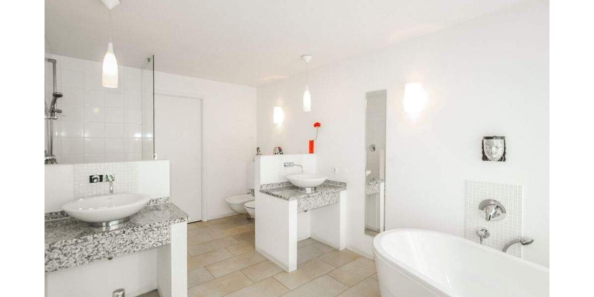 Zwischen Wald und Wasser - Idyllisches Landhaus im Norden Potsdams 4 zimmer