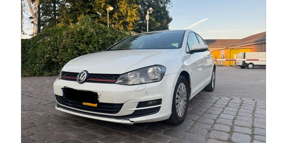 VW Golf 255.000 km 5.000 &euro; berlin 12051