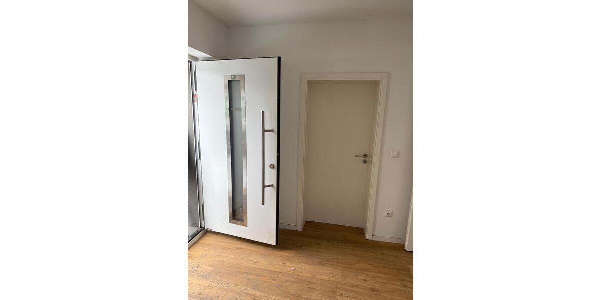 Erdgeschoßwohnung Nauen - 5 Zimmer, 108 m&sup2;, 989&euro; | Angebot:24943907