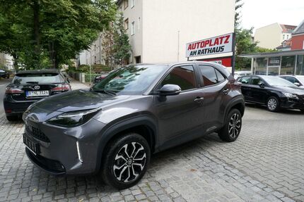 Toyota Yaris Cross 53.534 km 22.950 &euro; Berlin-Tempelhof 12105